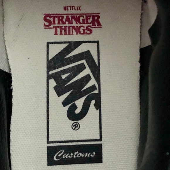 𝅺Vans X Stranger Things, Collab, Off The Wall, High Top Sneakers, Customs, 7.5 - Picture 10 of 14